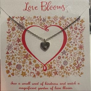 Brighton love blooms necklace